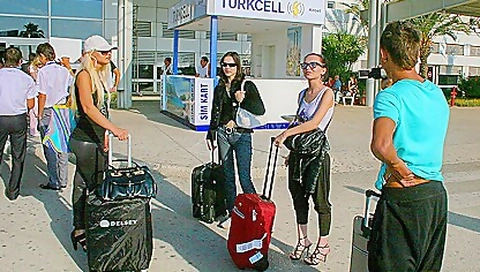 Wild vacation sex in Turkey: Day 1 - Group sex to celebrate the vacation