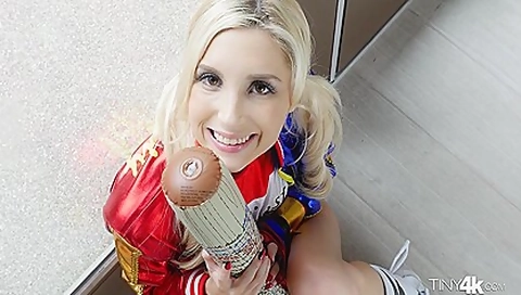Harley Quinn Cosplay