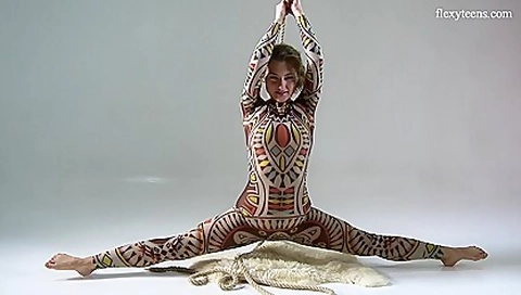 Rugolmaskina makes you wanna massage fuck her