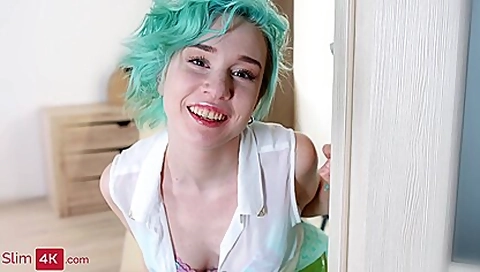 Nice alt girl gets her asshole stuffed full of man meat