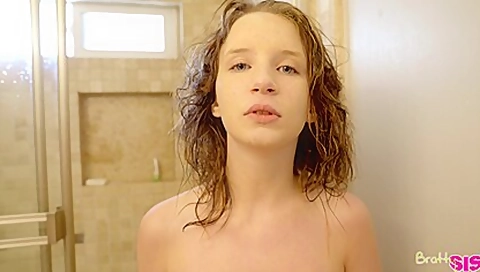Watching My Stepsis Takes A Shower