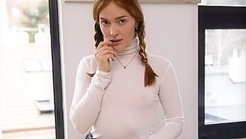 Jia Lissa - Who Doesnt Love A Woman That Can Cum?