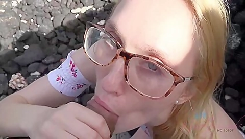 Victoria Gracen - Victoria Is Ready To Get Freaky In Hawaii