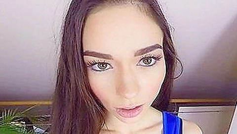Horny Sex Video Solo Uncut - Arwen Gold