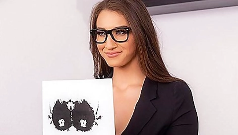 Fuck Your Doctor Bella After She Hypnotizes You With Bella Rolland