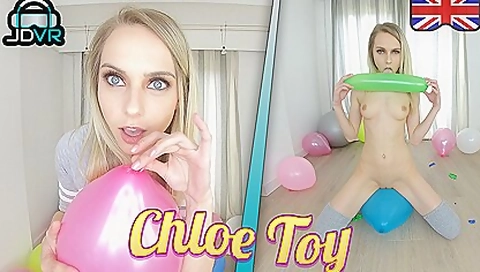 Chloe Toy - Balloon Popping