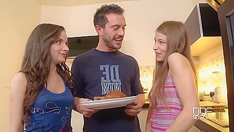 Kitchen Cum Swap With Avril Sun And Anita B